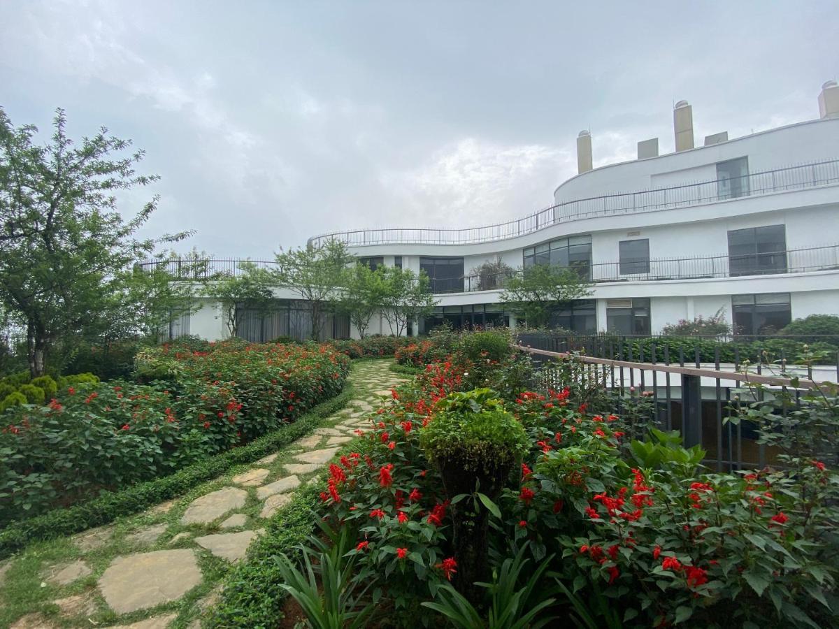 Pao'S Sapa Leisure Hotel מראה חיצוני תמונה The rooftop garden of the museum