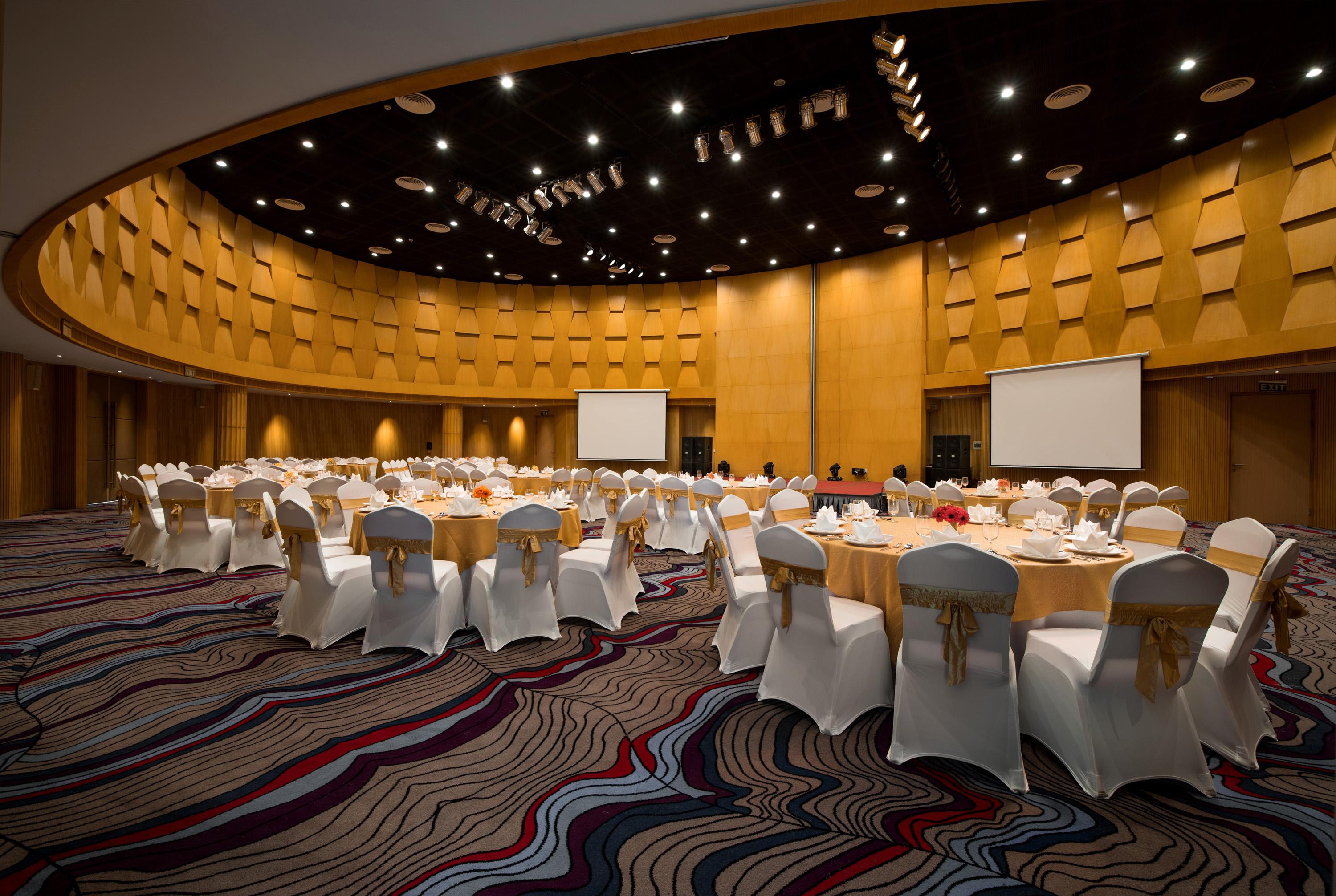 Pao'S Sapa Leisure Hotel מראה חיצוני תמונה The ballroom